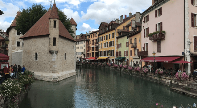 Capture d’écran 2018-05-12 à 12.45.59.png